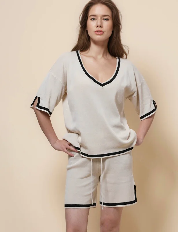 V-neck Color Block Knit Top Shorts 2PCS Set SKST41226 Linen Knit Blouse