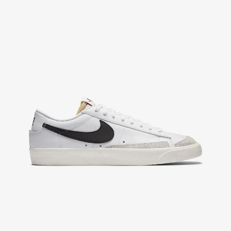 Nike | BLAZER LOW '77 VINTAGE { WHITE/BLACK Women's Trendy Jacket