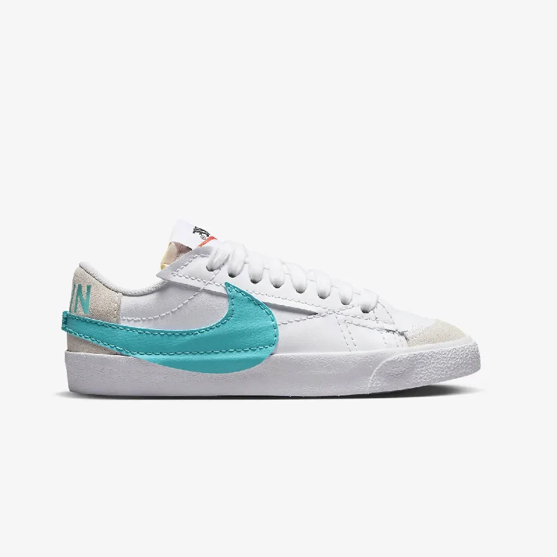 Nike | WMN'S BLAZER LOW '77 JUMBO { WHITE/DUSTY CACTUS-SUMMIT WHITE Women's Party Jacket