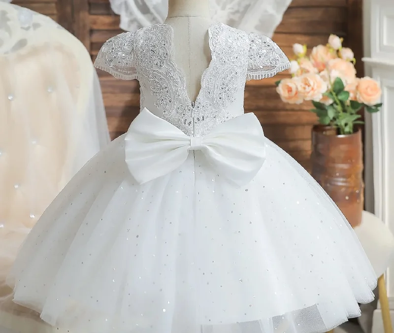 G20278. Short sleeve, beaded bodice, tulle flower girl, party dress. Age 5 Tunics Essential wardrobe