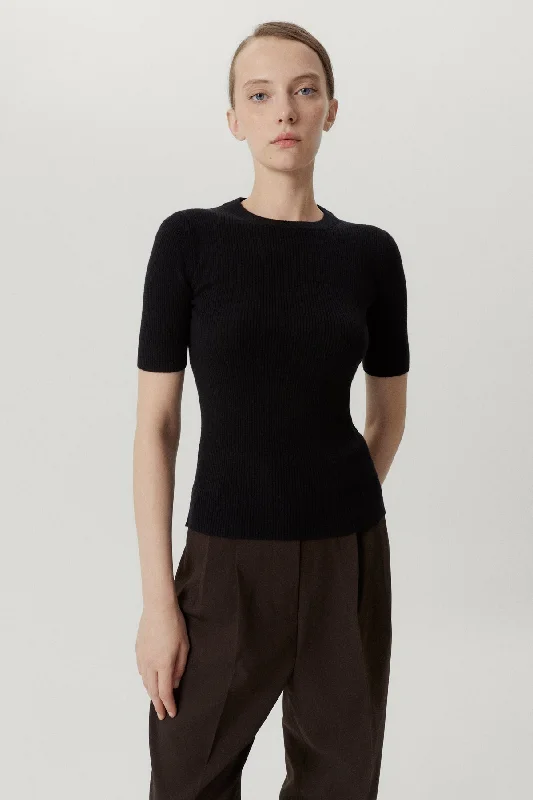 The Ultrasoft Wool Ribbed T-Shirt Collared Crew Neck Turtle Neck Collared Crew Neck Turtle Neck The Ultrasoft Wool Ribbed T-Shirt Collared Crew Neck Turtle Neck Collared Crew Neck Turtle Neck